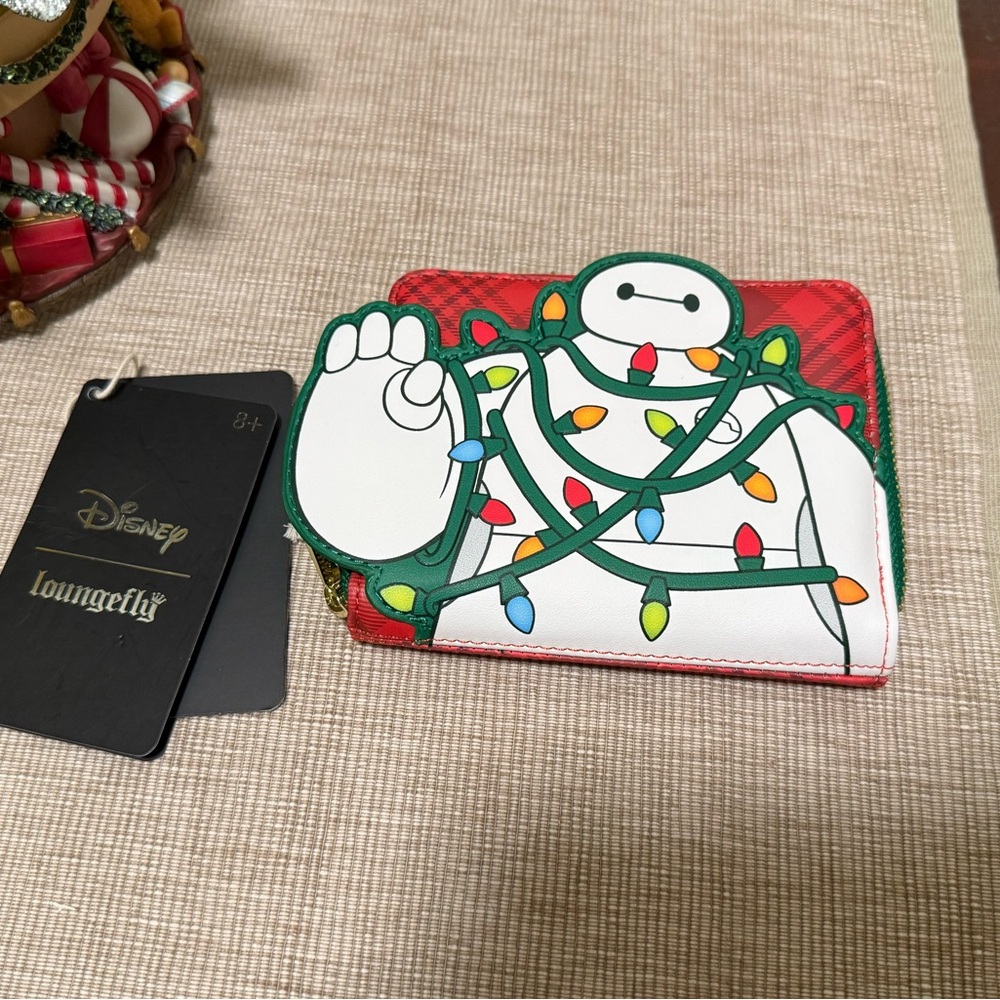 Loungefly Hard Tag Disney Big Hero 6 Baymax Holiday Plaid Zip Wallet